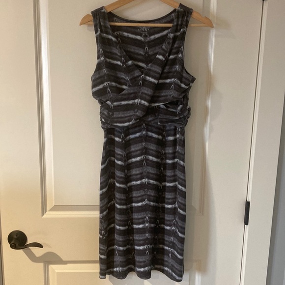 Athleta black and white abstract dress sleeveless - Picture 1 of 4